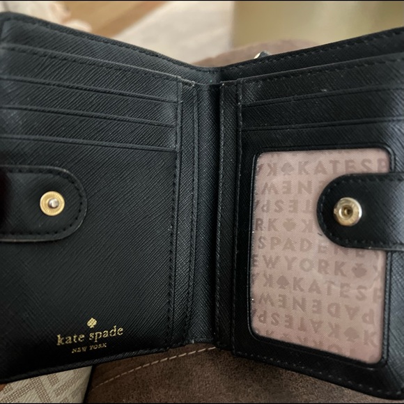 Kate Spade Wallet - Picture 3 of 7